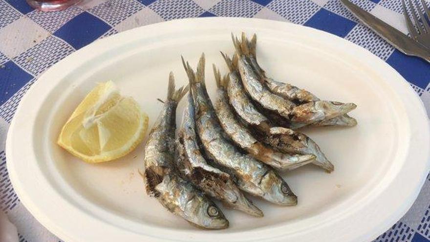 Espeto degustado por Pedro Barbero hace unos días durante su estancia en Málaga.