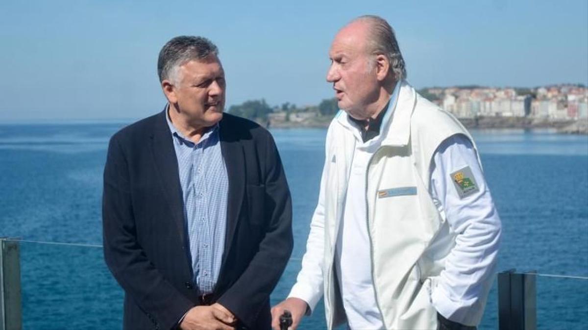Telmo Martín en un anterior encuentro con el rey emérito en Sanxenxo. /FDV