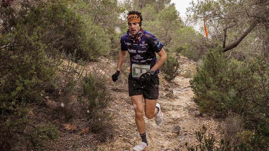 Ángel López Amor, de Altea a la élite vertical: un especialista en desafíos extremos representará a la Comunidad Valenciana en Gredos