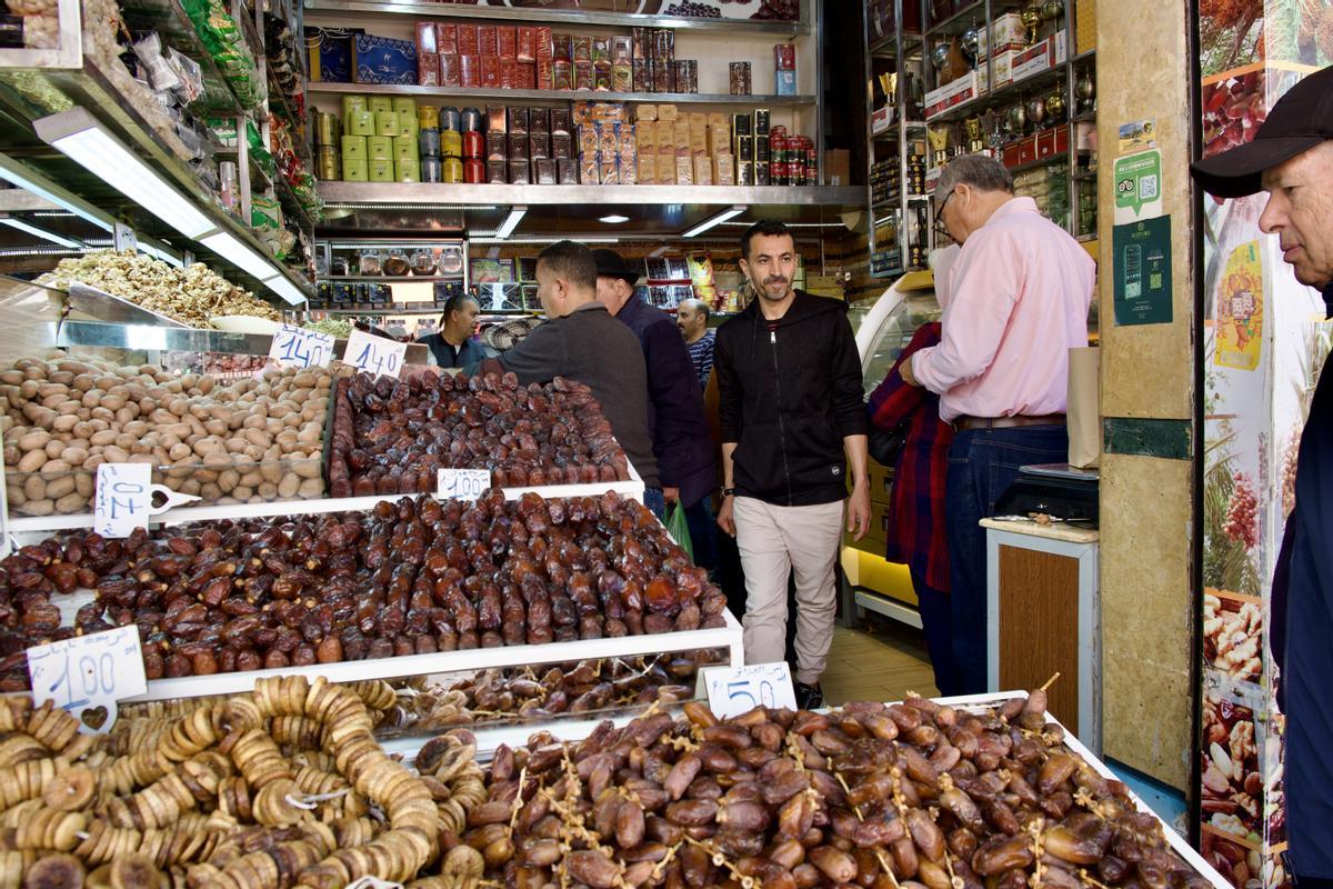 Medina de Rabat durante los preparativos para el ramadán.