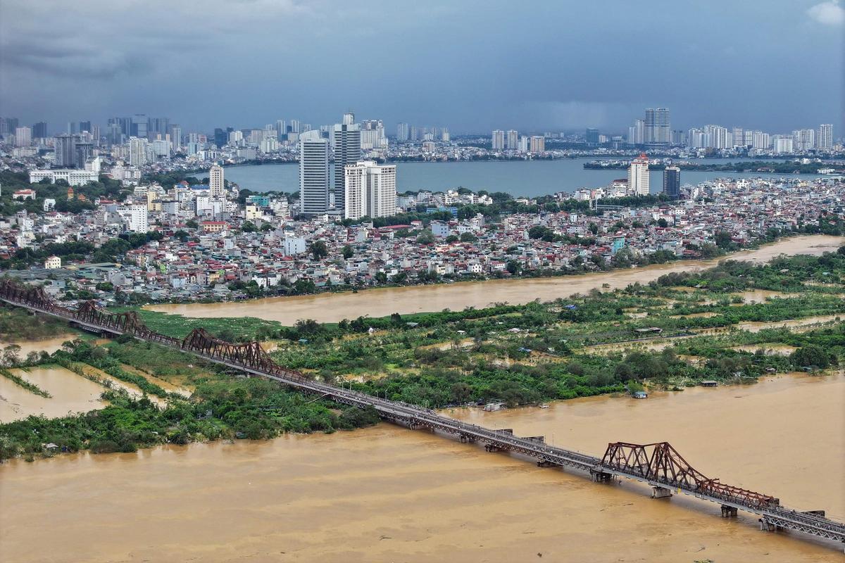 El tifón Yagi deja casi 100 muertos en Vietnam