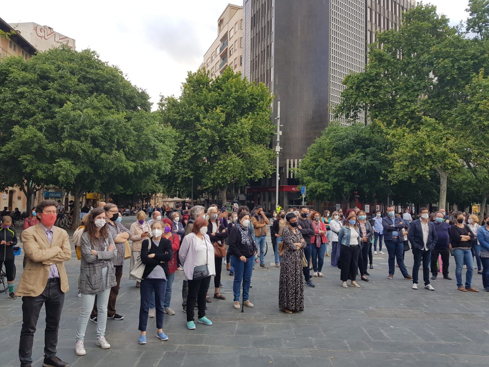 Más de un centenar de personas se manifiestan en Palma por el asesinato ...