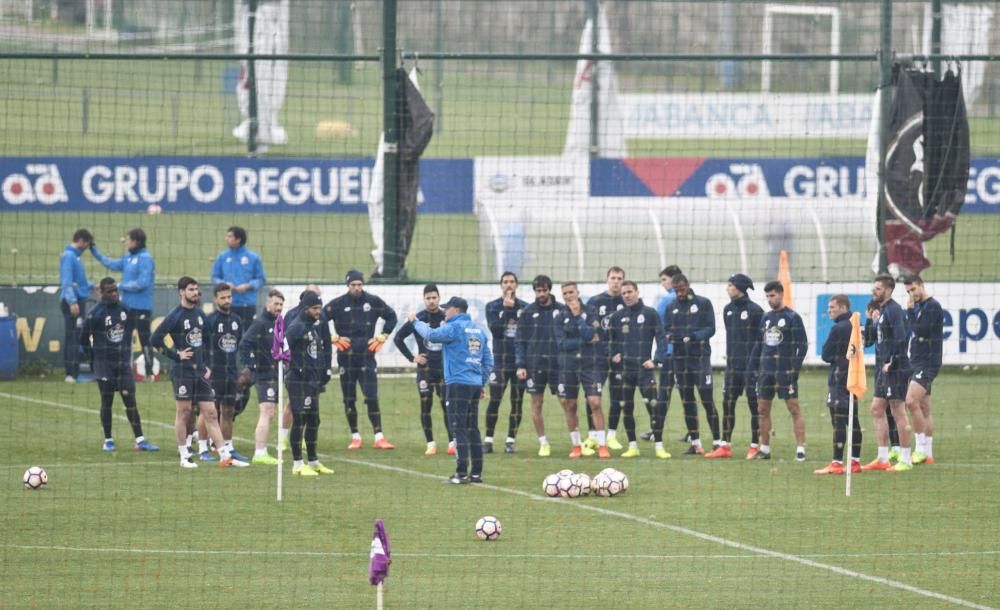 Entrenamiento del Deportivo en Abegondo