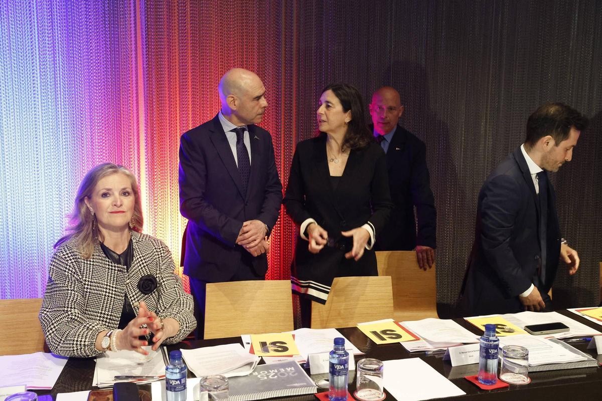La asamblea del Grupo Covadonga, en imágenes