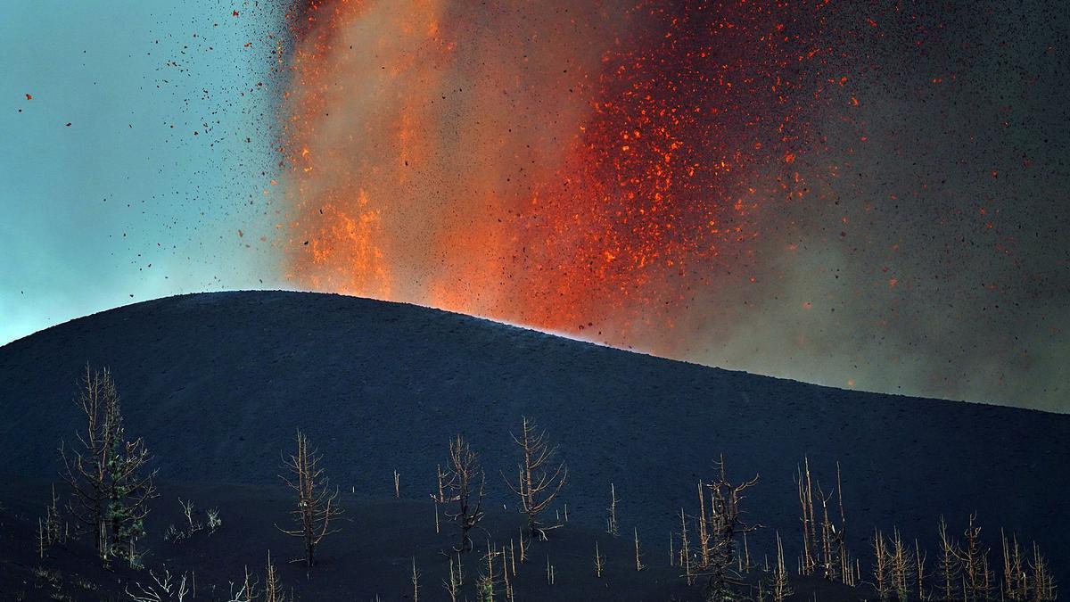 Una de las intensas erupciones del volcán de La Palma.