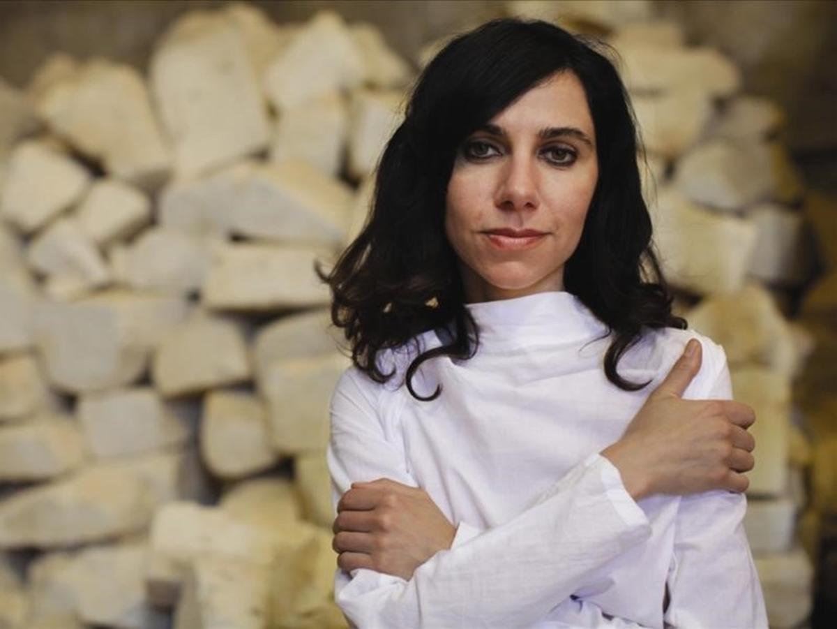 imunoz24606397 mas periodico pj harvey170324143756