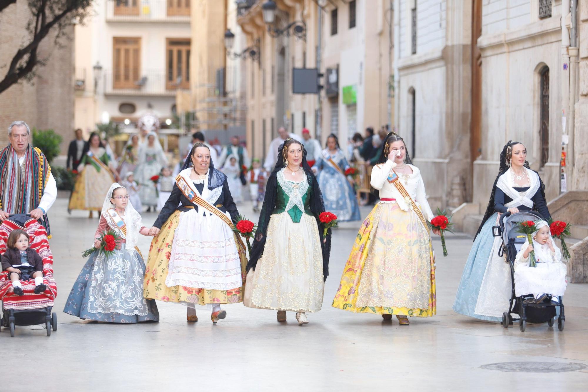 Búscate en el primer día de la Ofrenda en la calle San Vicente entre las 17:00 y las 18:00