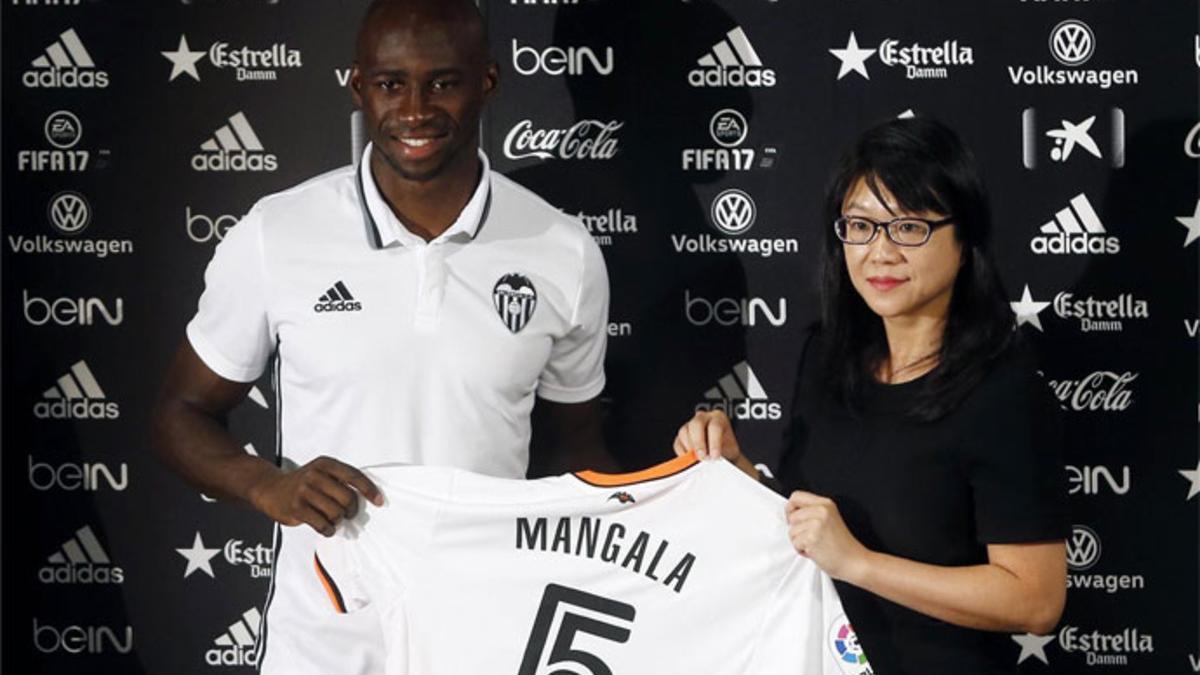 La presidenta del Valencia, en la presentacion de Mangala