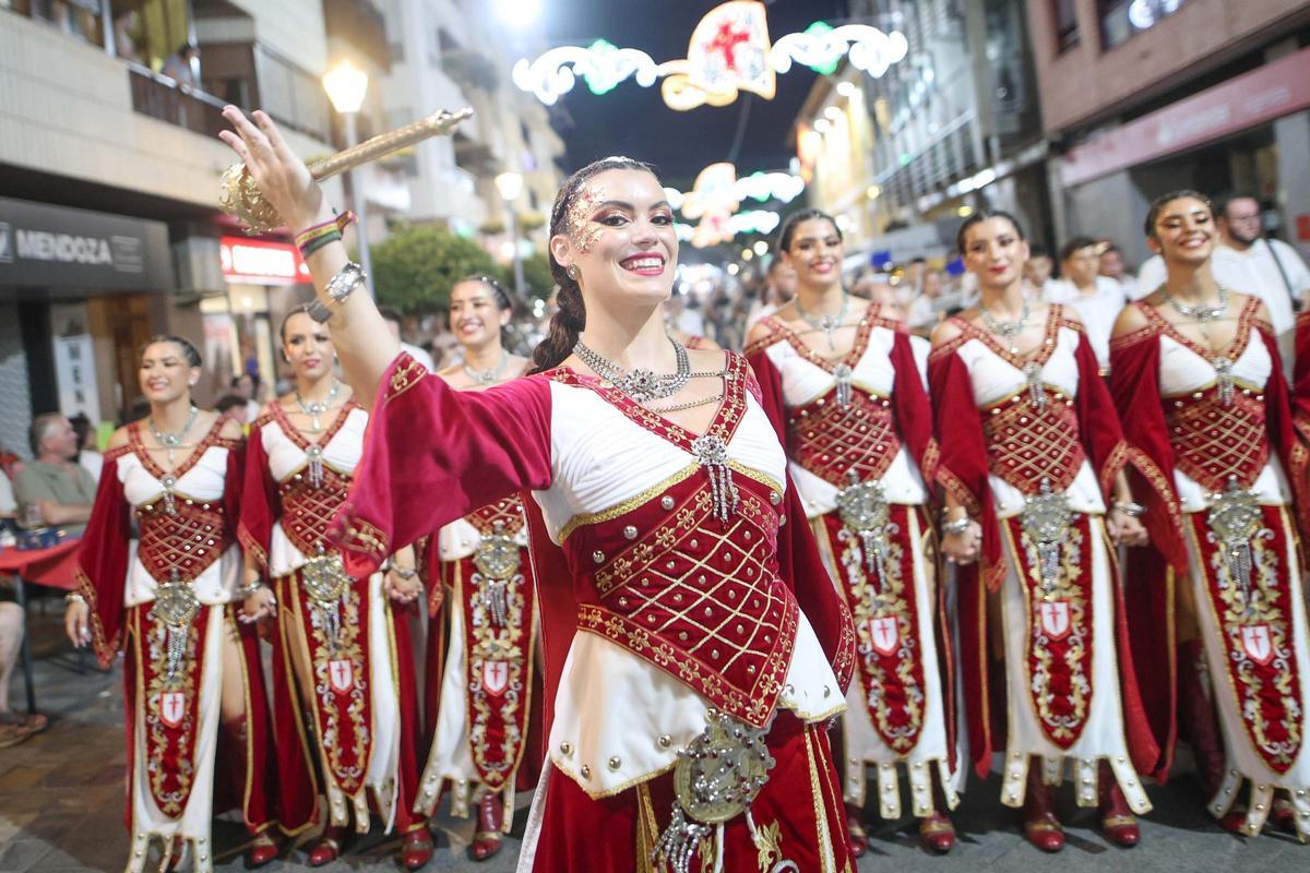 Aquí tienes las mejores imágenes de la Feria y Fiestas de Moros y Cristianos de Almoradí