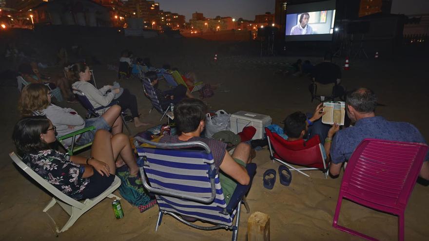 La sala de butacas de los Arenales del Sol el pasado sábado por la noche