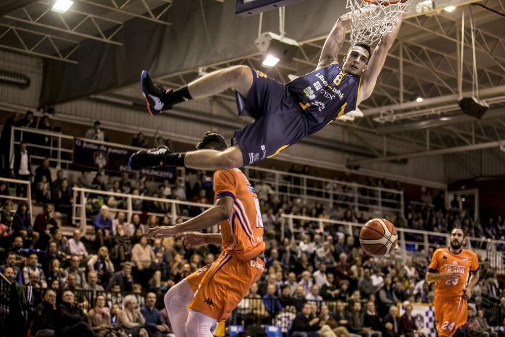 El Liberbank Oviedo Baloncesto cae 66-73 ante el P