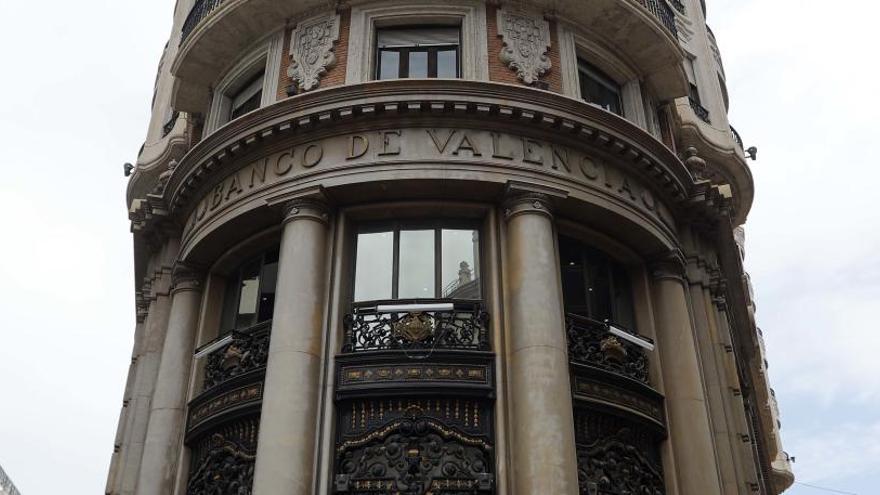 Guerra interna en la Plataforma  de Afectados del Banco de València