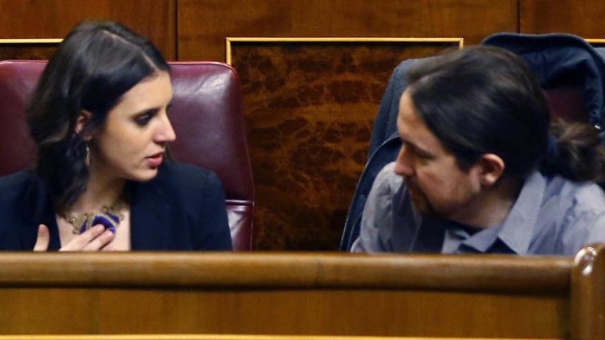 Montero secundará a Iglesias en su defensa de la moción