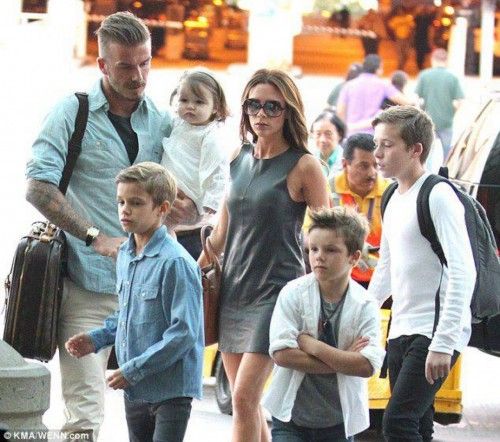 Los hijos de Victoria y David Beckham se llaman: Brooklyn Joseph, Romeo James, Cruz y Harper Seven.