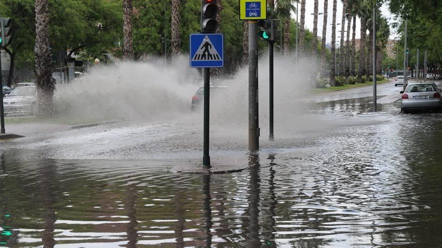 Alerta naranja por fuertes lluvias en  la Vega del Segura, Mazarrón y Cartagena