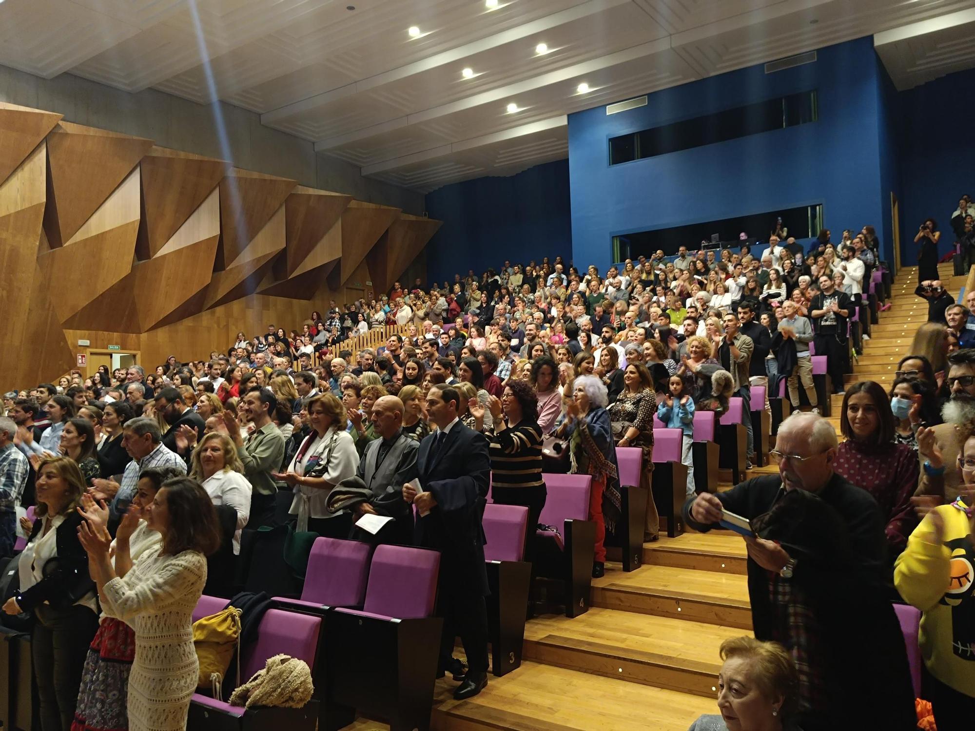 La X Gala Internacional de Danza Borja Villa, todo un éxito en La Pola