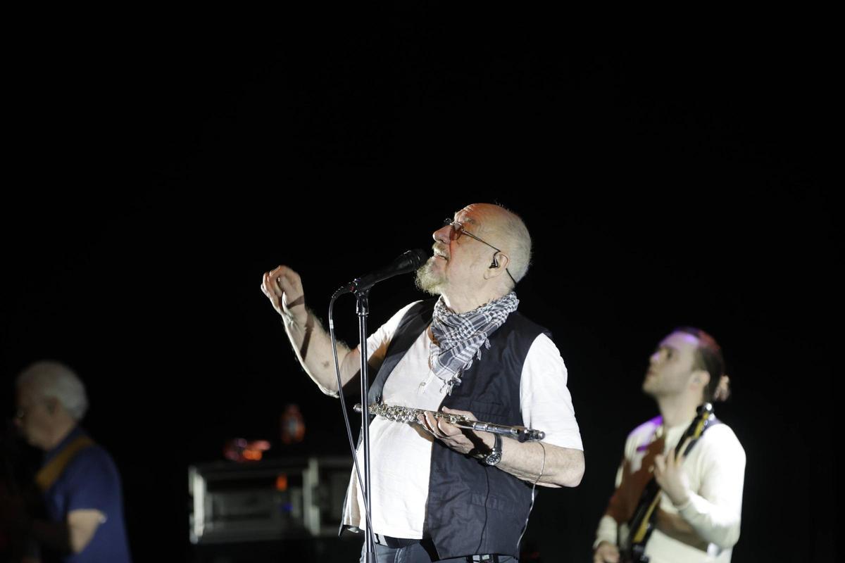 Jethro Tull, durante su concierto en el Auditorium en 2024