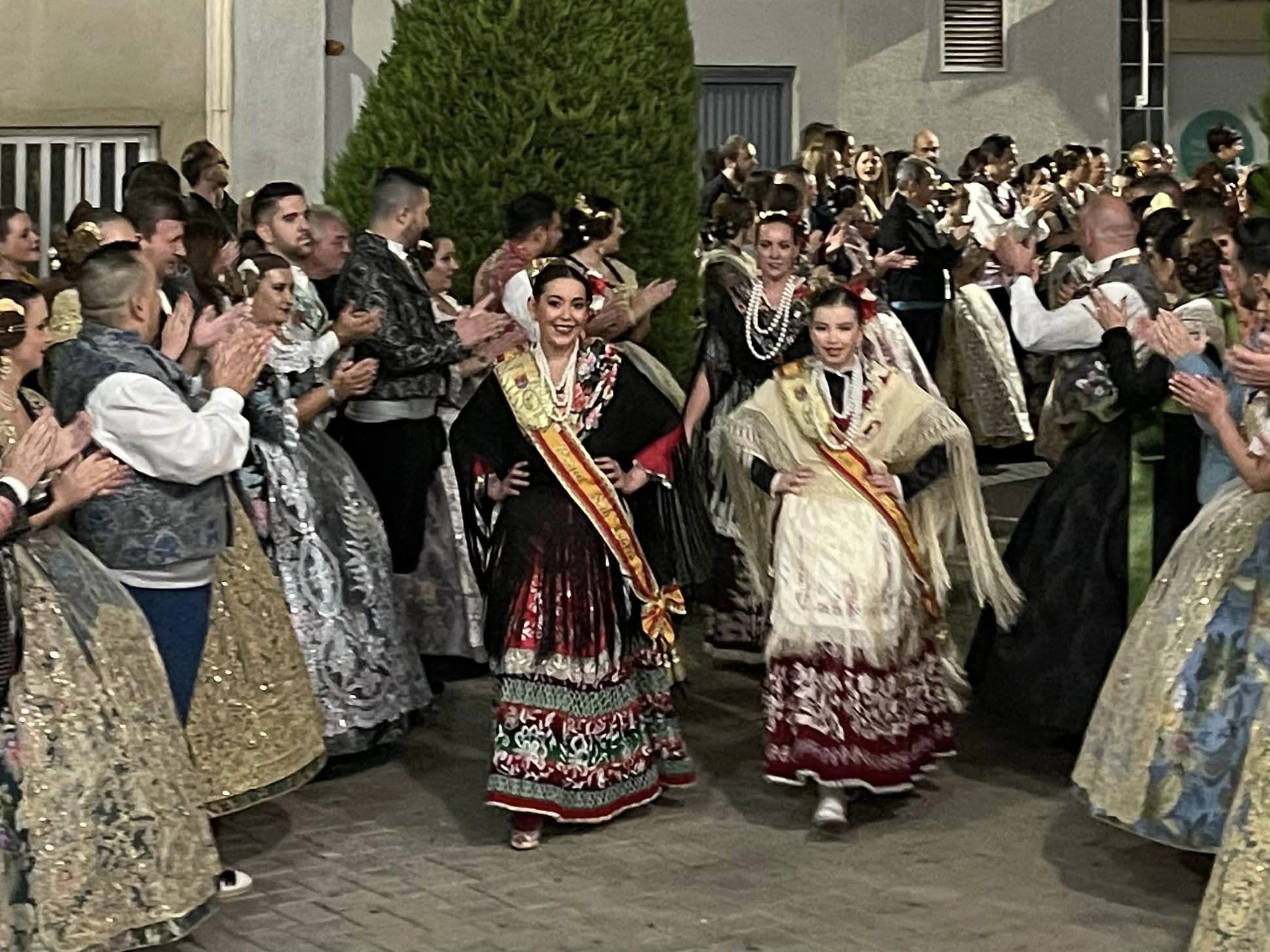 Exaltación de Elena Cebríán como Fallera Mayor de Alzira