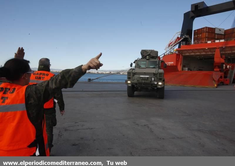 Desembarco vehículos del ejercito Afganistán-Castellón