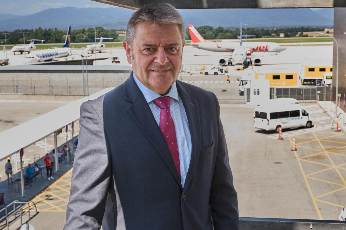El director de l'Aeroport Girona-Costa Brava, Vicent Pallarès