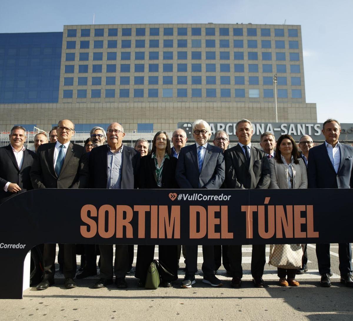 Els empresaris exhibeixen unitat per accelerar el corredor mediterrani Els empresaris exhibeixen unitat per accelerar el corredor mediterrani