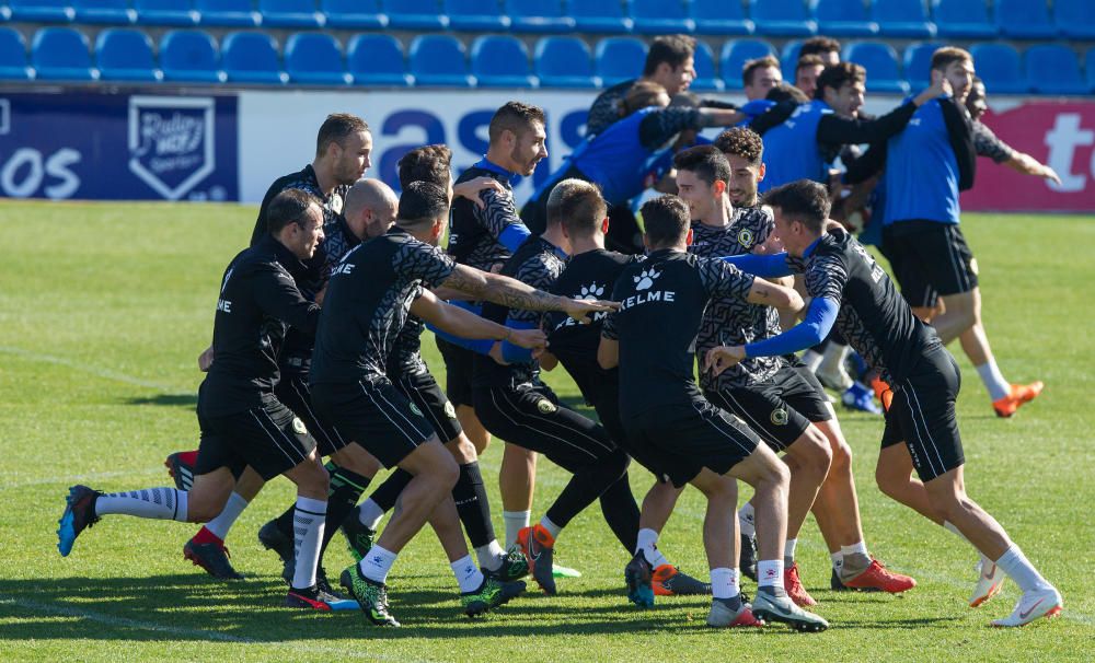 Presentación de Jona como nuevo jugador del Hércules CF