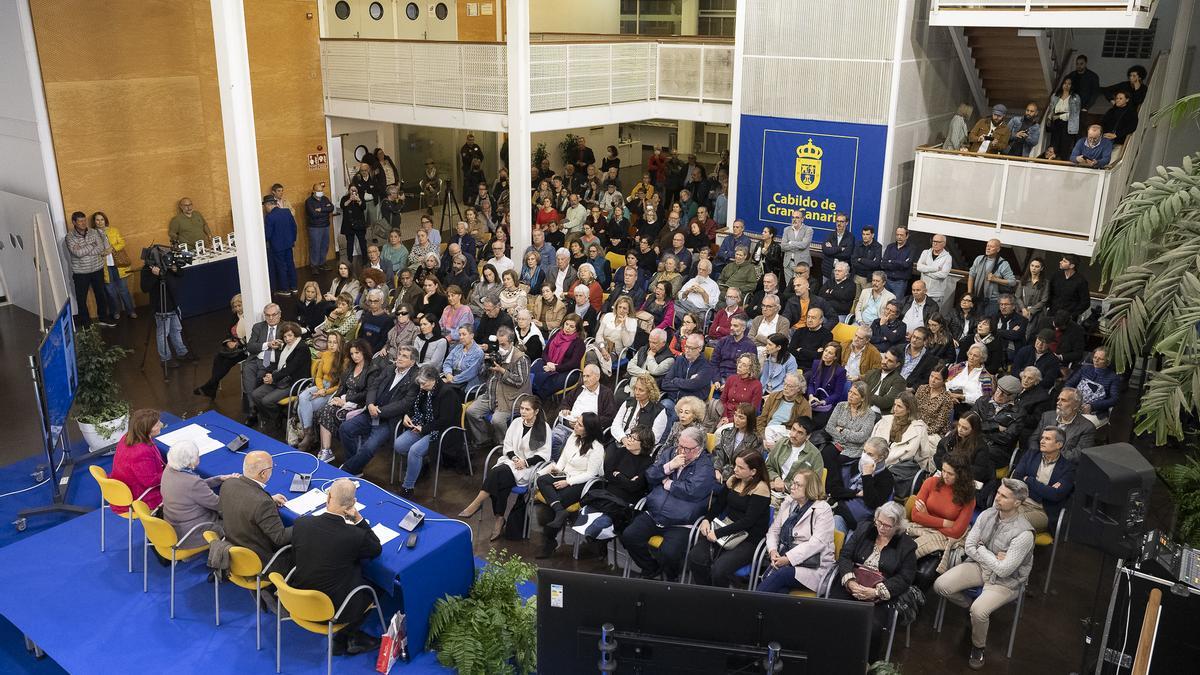 El Cabildo ratifica su compromiso de preservar la Memoria Histórica