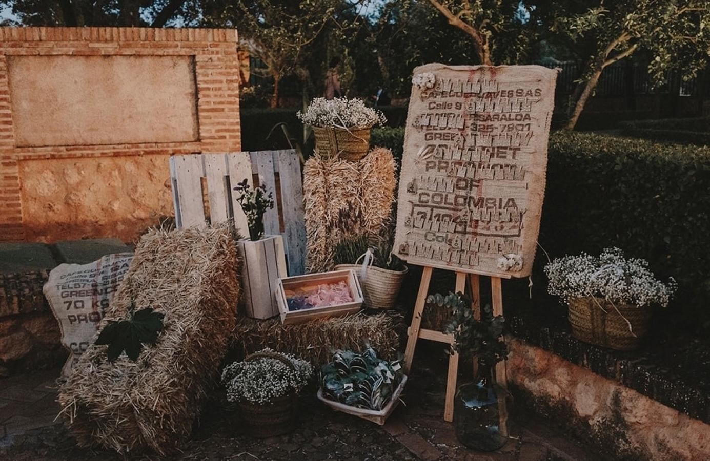 Bodas campestres: alpaca de heno