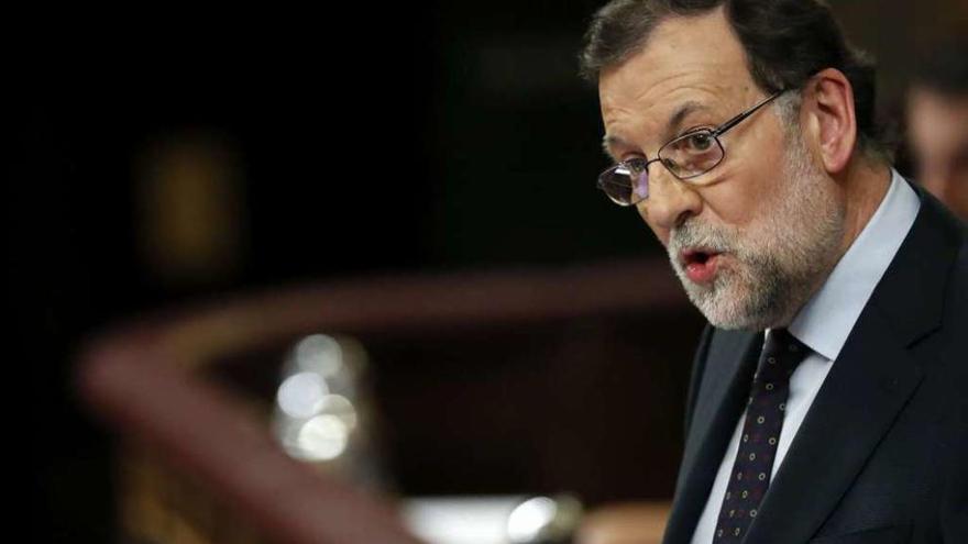 Mariano Rajoy, ayer, durante su discurso. // Javier Lizón