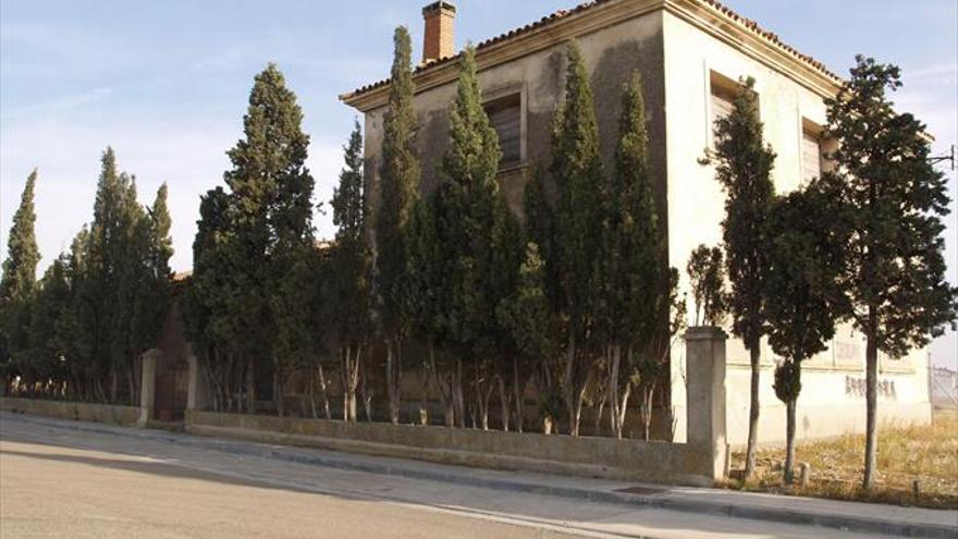 El edificio del ‘Cinco Villas’ ya es monumento de interés local