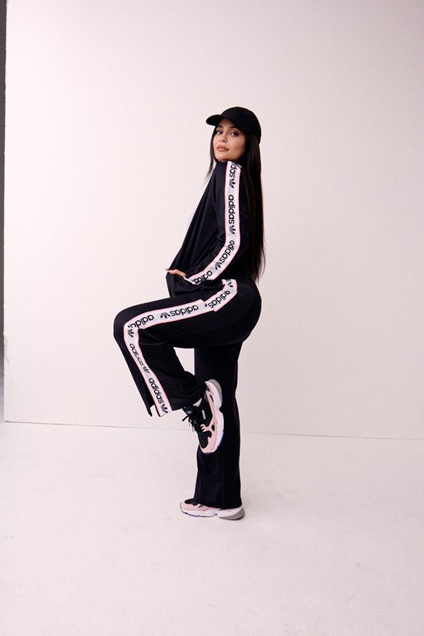 Adidas Originals ficha a Kylie Jenner como imagen de Falcon - Woman