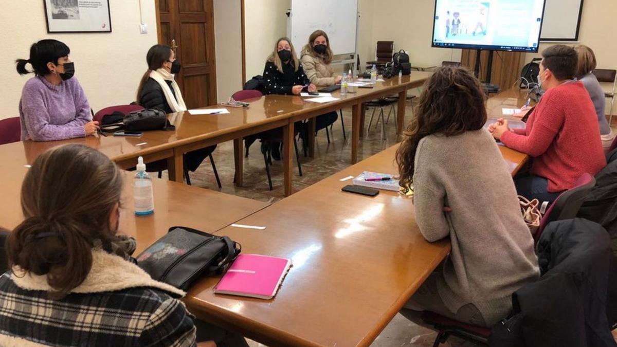 Taller de CCOO para afrontar las entrevistas de trabajo.