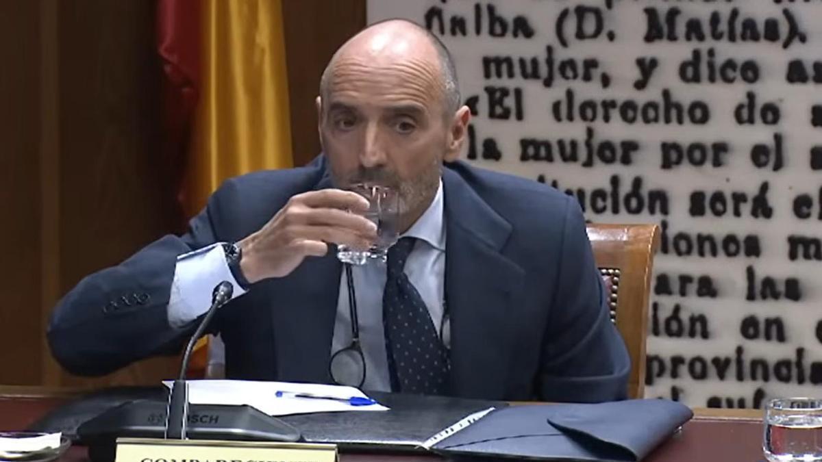 IMPUTACIÓN ZAPATERO | El amigo de Zapatero acumuló cinco empresas a su nombre en solo 14 días para canalizar comisiones de Plus Ultra