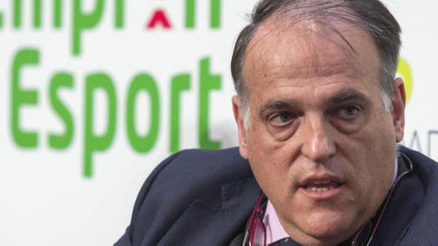 Tebas en la mesa redonda organizada por la Fundación Trinidad Alfonso.