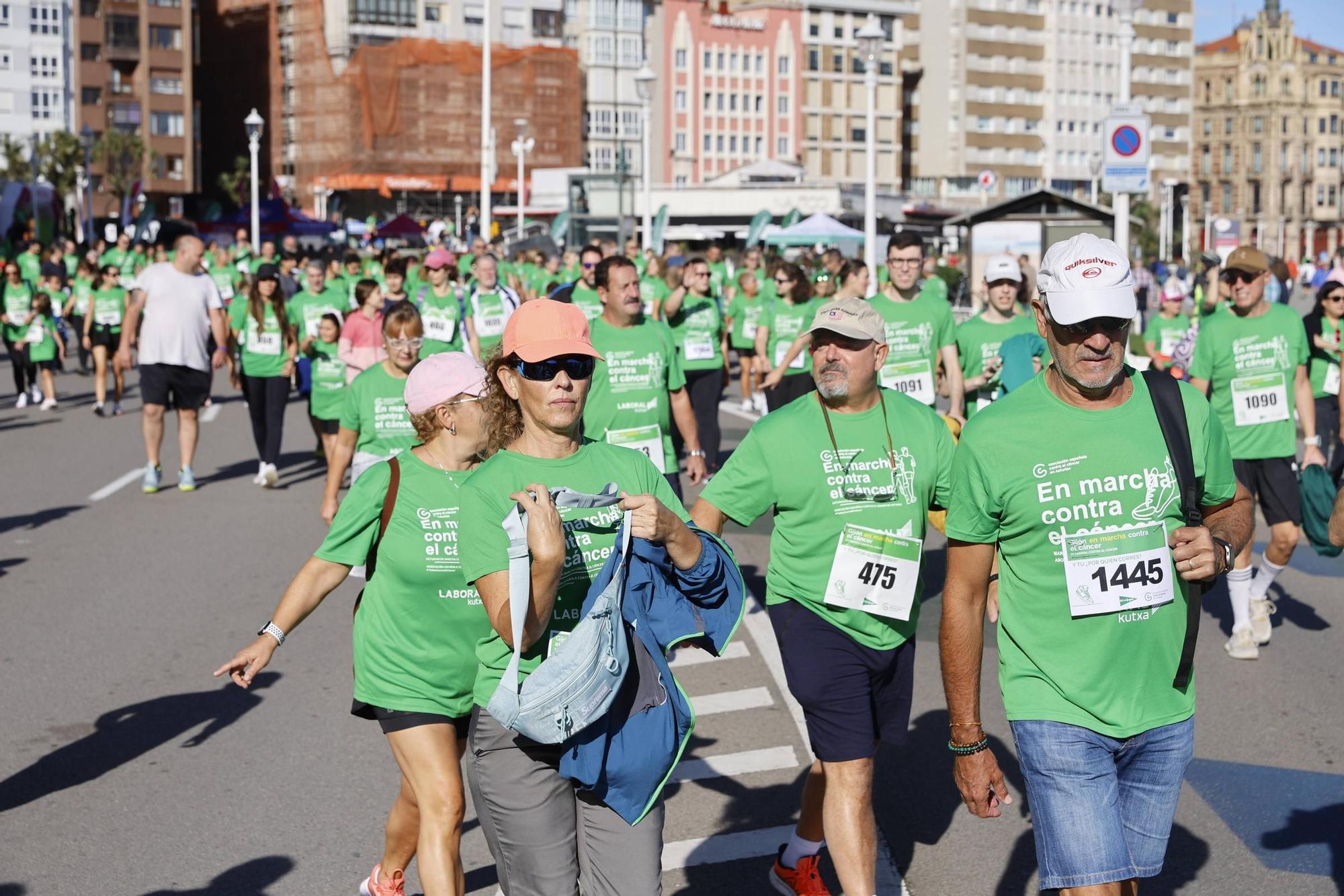 Así fue la carrera contra el cáncer en Gijón (en imágenes)