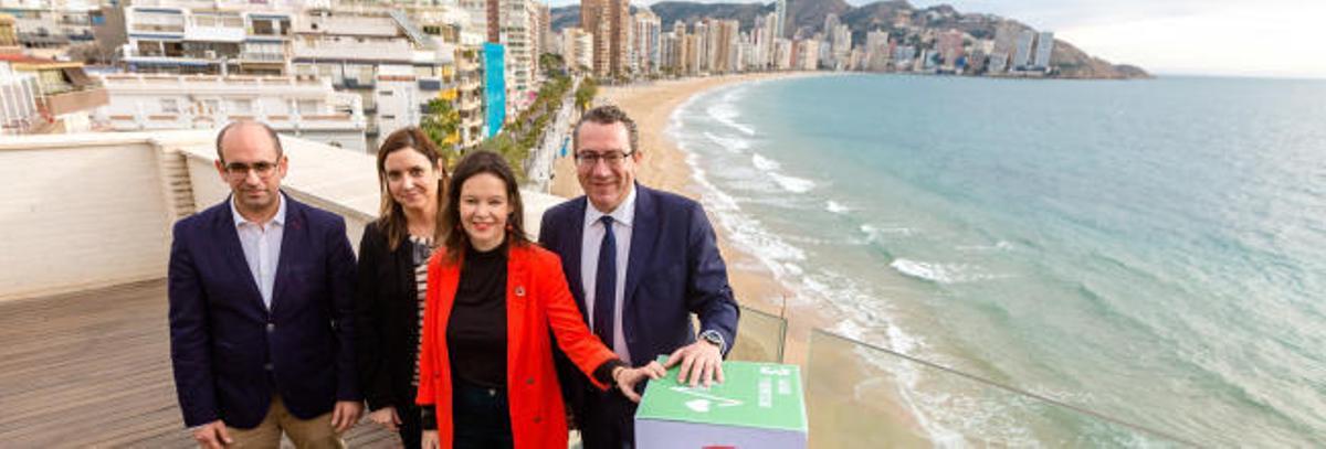 Leire Pajín: «La apuesta por la sostenibilidad posiciona mejor a los destinos turísticos y es un sello de calidad»