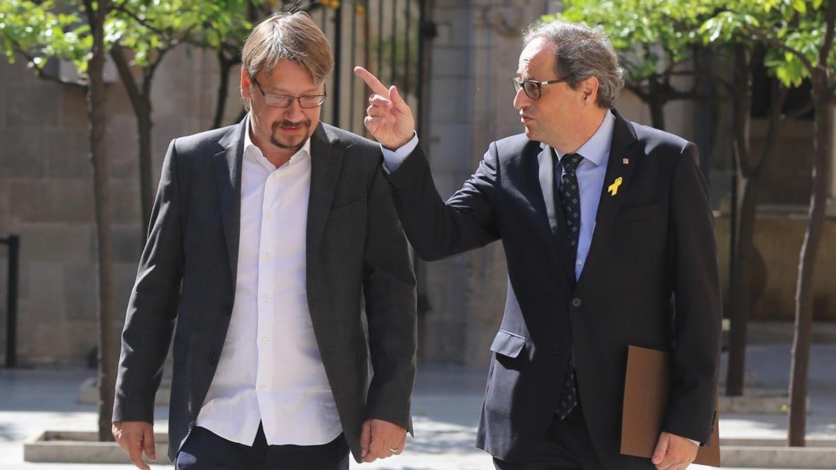 El president de la Generalitat, Quim Torra, se ha reunido esta mañana con Xavier Domènech, coordinador general en Catalunya de En Comú Podem.