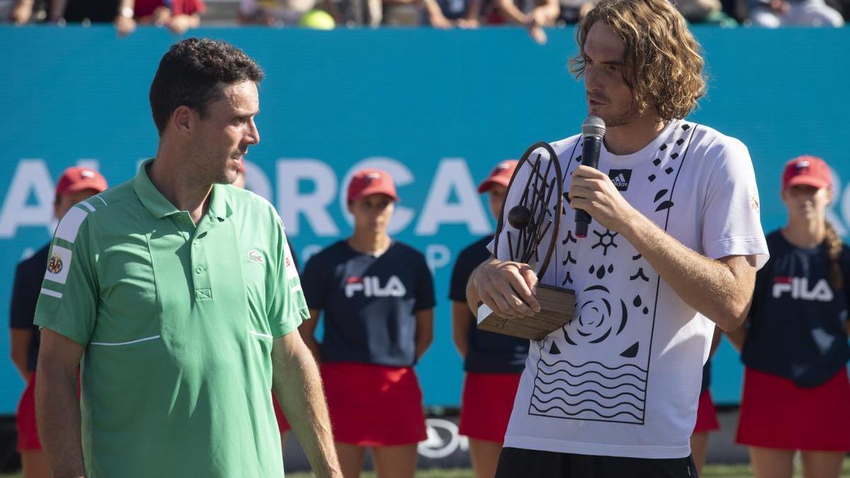 Roberto Bautista y Stefanos Tsitsipas