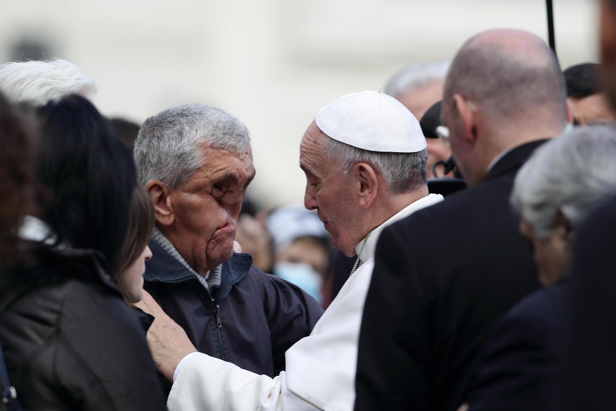 Recull de fotos de la vida del Papa Francesc