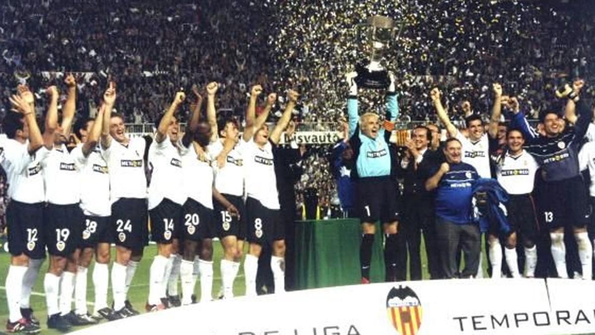 ¿Quiénes fueron los héroes del 'triplete' del Valencia CF?