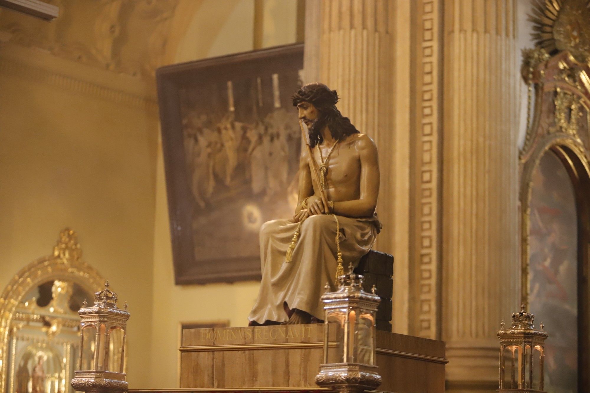 El Coronado de Espinas de la cofradía de los Estudiantes, en la Catedral