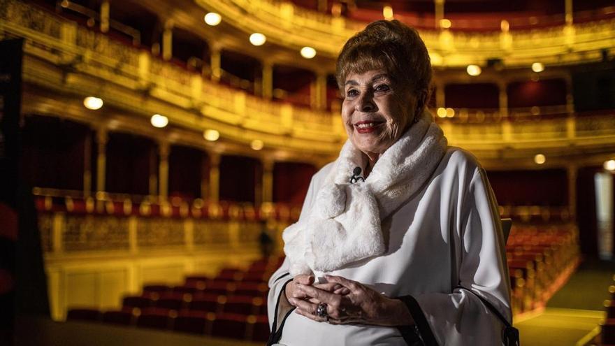 Muere a los 91 años la actriz Gemma Cuervo, gran dama del teatro e icono de 'Aquí no hay quien viva'