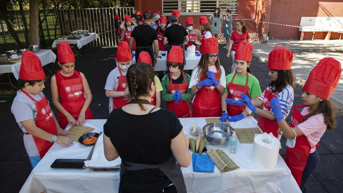 Xefs per un dia per a aprendre  a valorar l’alimentació