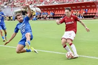 El Real Murcia borra del campo al Teruel (4-0)
