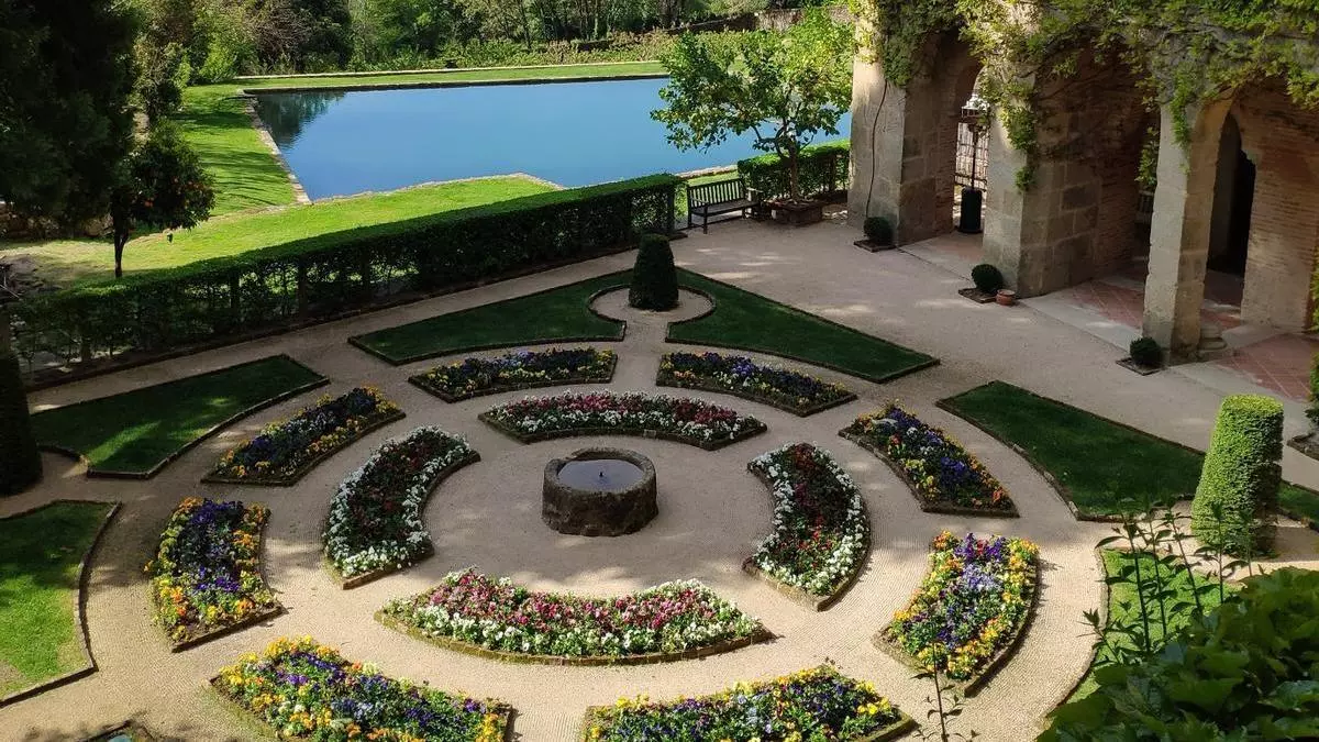 El precioso pueblo de La Vera que enamoró a un emperador y refresca el verano cacereño