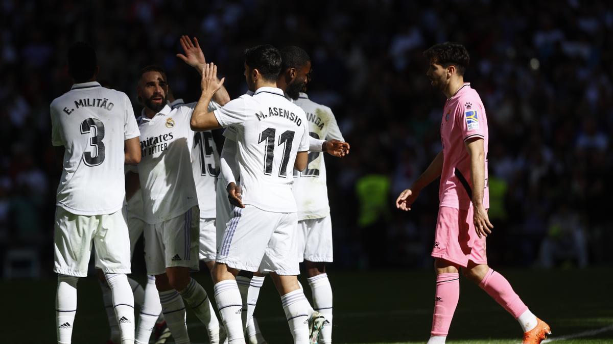 Resumen, goles y highlights del Real Madrid 3 - 1 Español de la jornada 25 de LaLiga Santander