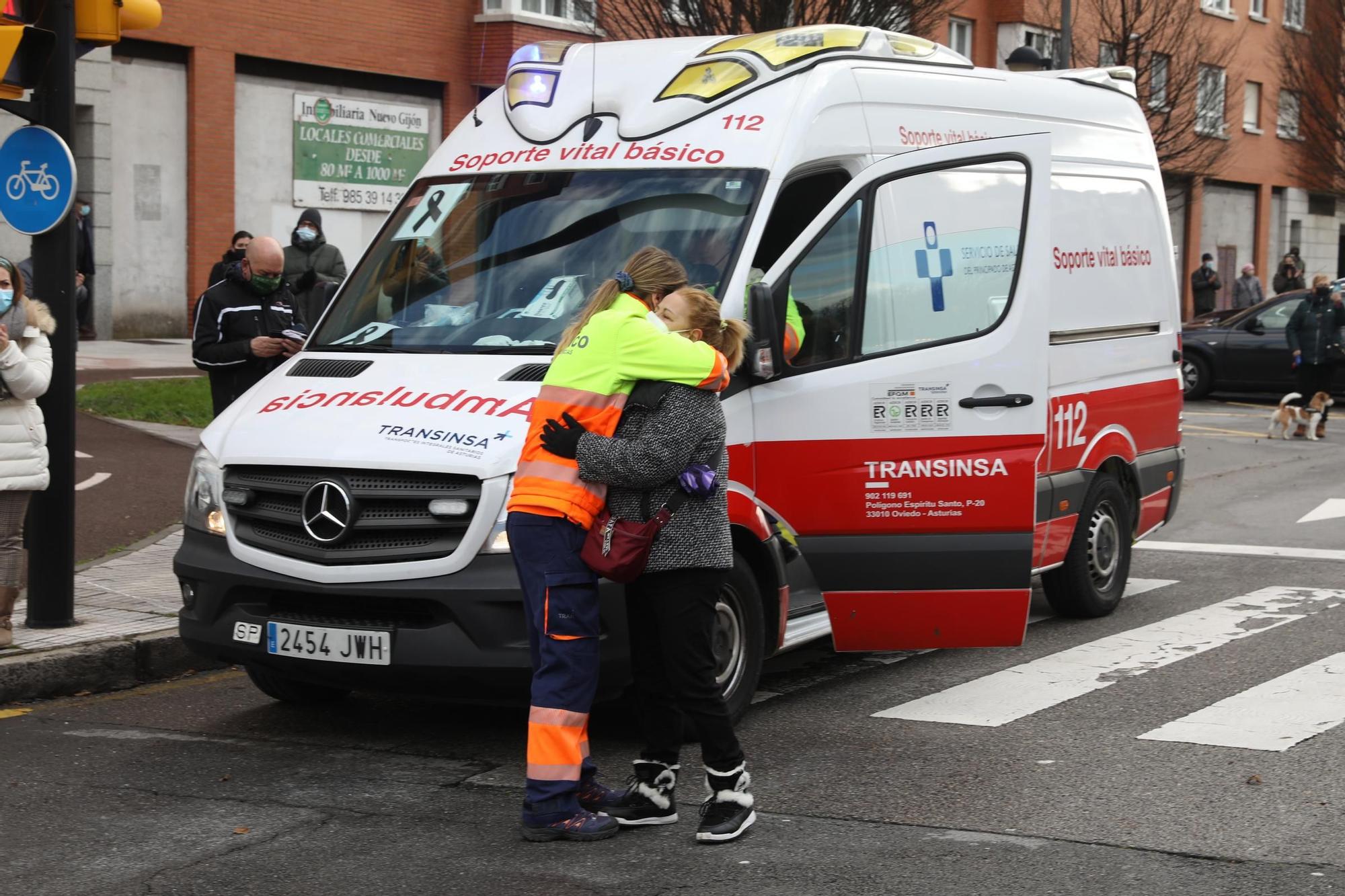 Homenaje al técnico de ambulancia fallecido en Gijón