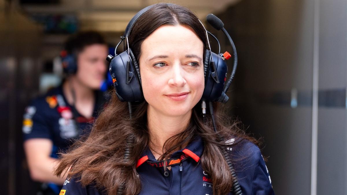 Hannah Schmitz, la ingeniera de estrategia de equipo de Red Bull