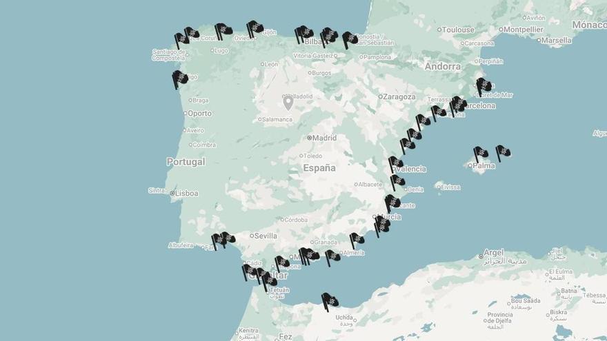 Estas son las 48 banderas negras concedidas a playas y puntos costeros degradados de España