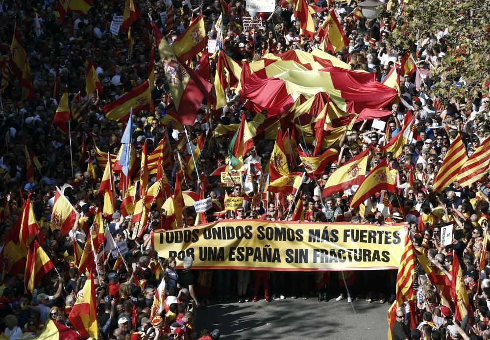 Manifestación en Barcelona contra el ''procés''